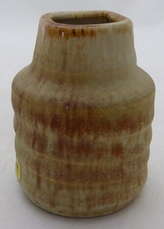 Ravelli Vase 4